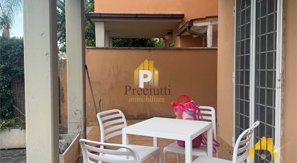 PORTICO