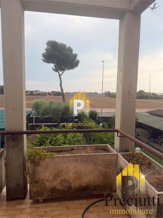 PIANO PRIMO - TERRAZZO TERZA CAMERA